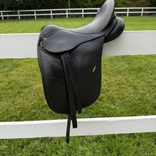 Schleese Dressage Saddle. Schleese Jo Ride Elite. Great shape. Wide tree. picture