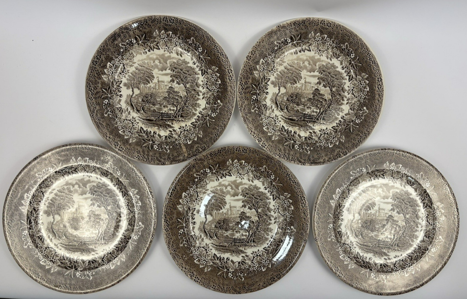 English Ironstone Tableware Collection Plates 11.25", Set of 5 BEAUTIFUL