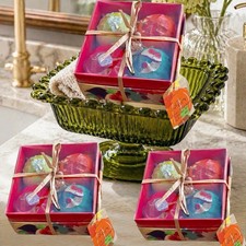 LUXURY Bath Bomb Fizzies Body Travel Holiday Gift Sets Lot Of 3 picture