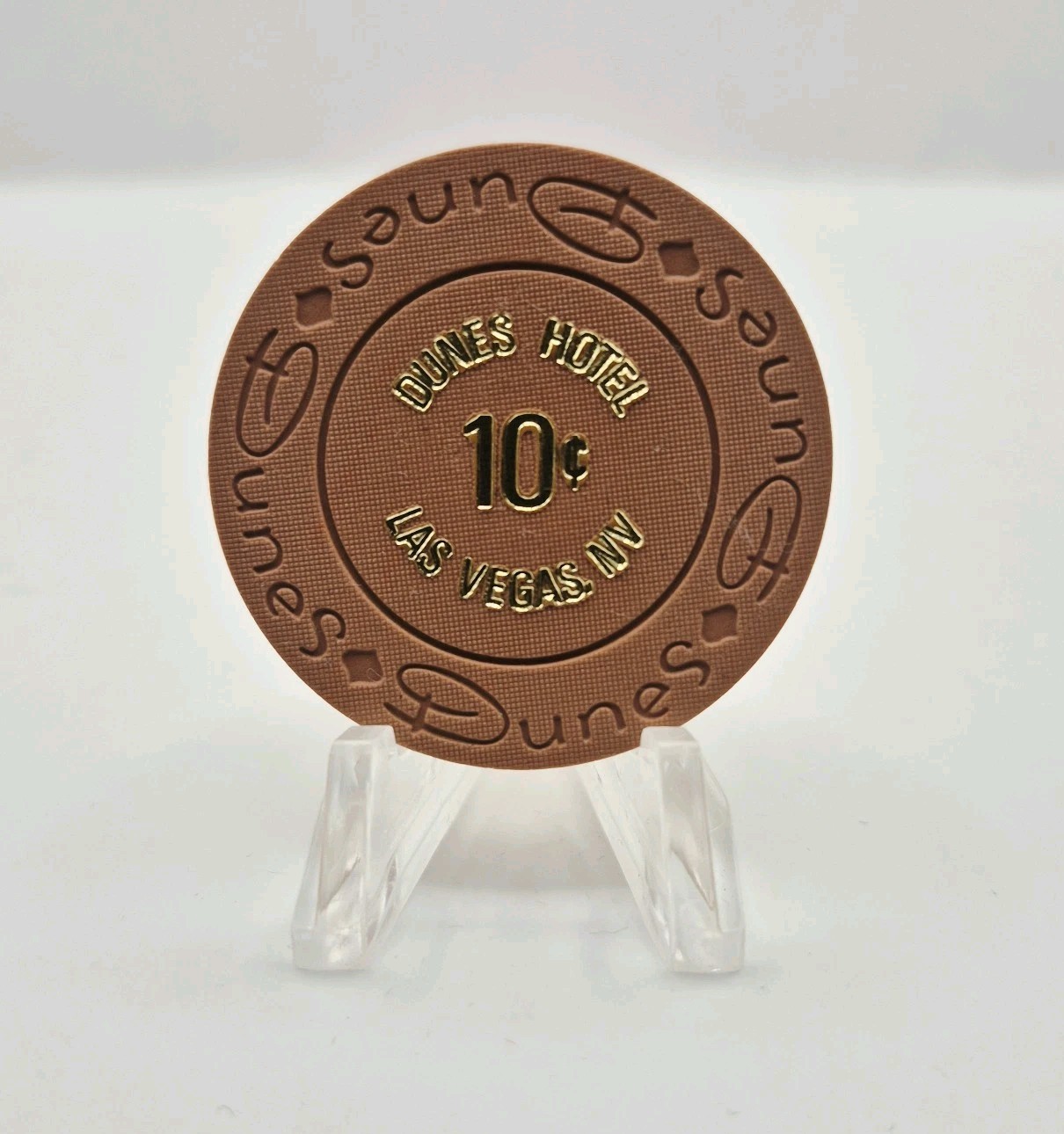 Dunes Hotel Casino Las Vegas Nevada 1988 $.10 Casino Chip N4786 Dunes Hotel Casino Las Vegas Nevada 1988 $.10 Casino Chip N4786