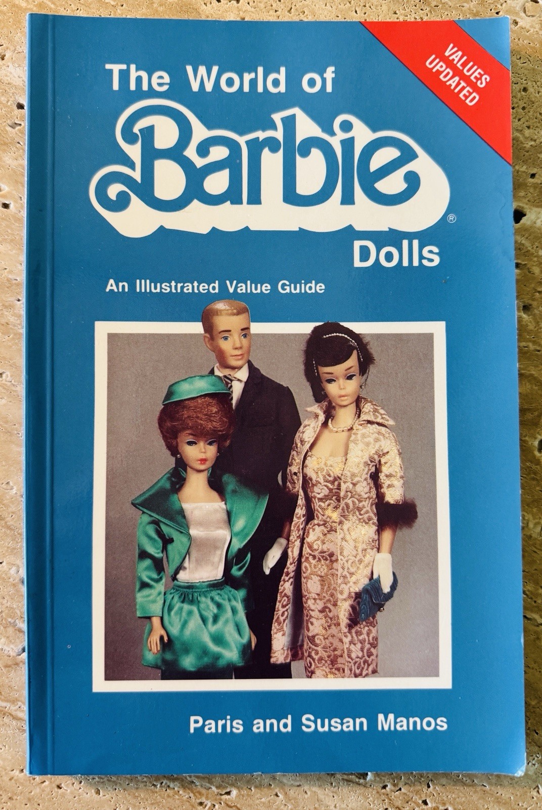 The World of Barbie Dolls by Paris and Susan Manos, Trade Paperback Book