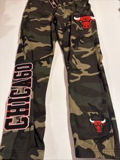 Pro Standard NBA Men's Chicago Bulls Camo Team Sweatpants Sz L Cotton NWT picture