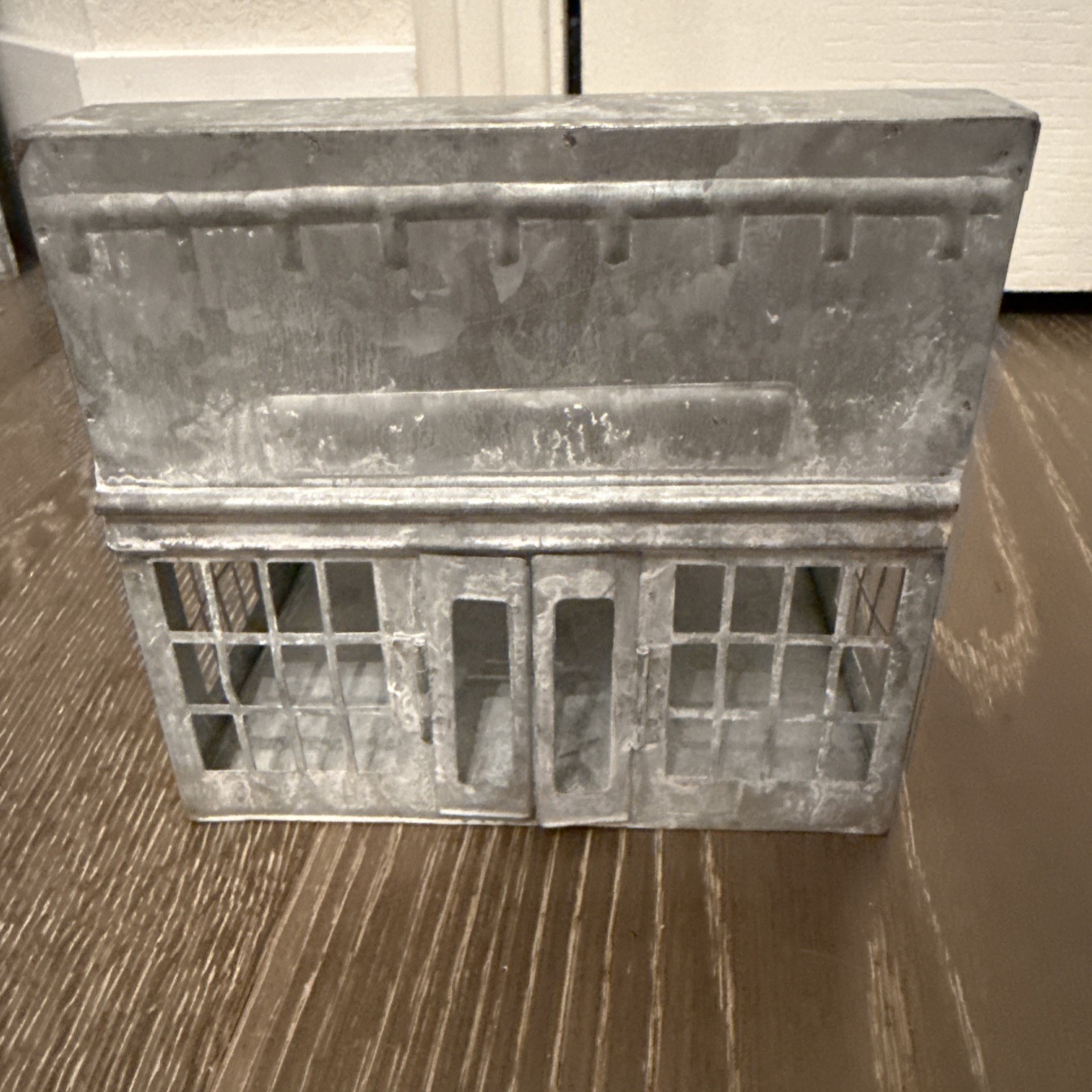 Anthropologie Terrain 2020 Concordville Village Zinc Store Front Christmas Rare