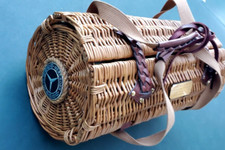 MERCEDES "Bertha Benz" Wine Picnic Basket for Two picture