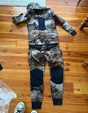 MAKO Spearguns Yamamoto 3D Reef Camo 2-Piece OPEN CELL Hooded Wetsuit XL 5mm picture