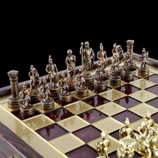 Greek Roman Period Chess Set - Gold and Copper Pawns - Wooden case - Red Board picture