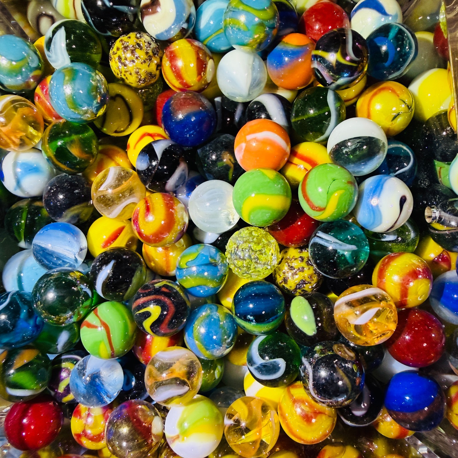 Marbles Lot Of 80 Multi Colors Mint BEST Selection Retired Fancy Vacor Mega NEW Marbles Lot Of 80 Multi Colors Mint BEST Selection Retired Fancy Vacor Mega NEW