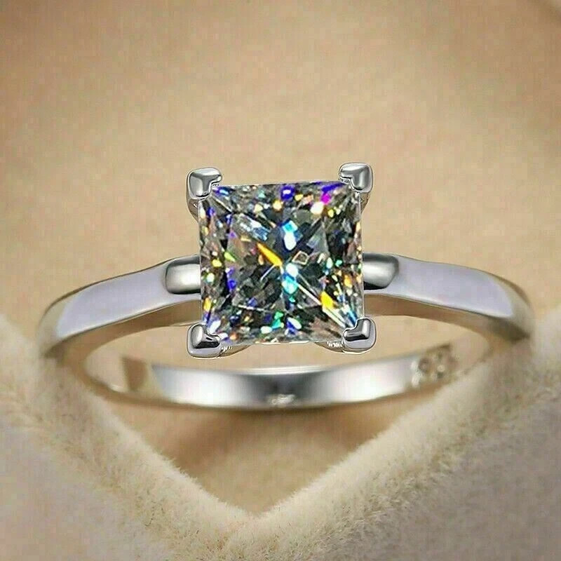 Solitair 3.00 Ct Princess Cut Off White Treated Diamond Ring 925 Sterling Silver Solitair 3.00 Ct Princess Cut Off White Treated Diamond Ring 925 Sterling Silver