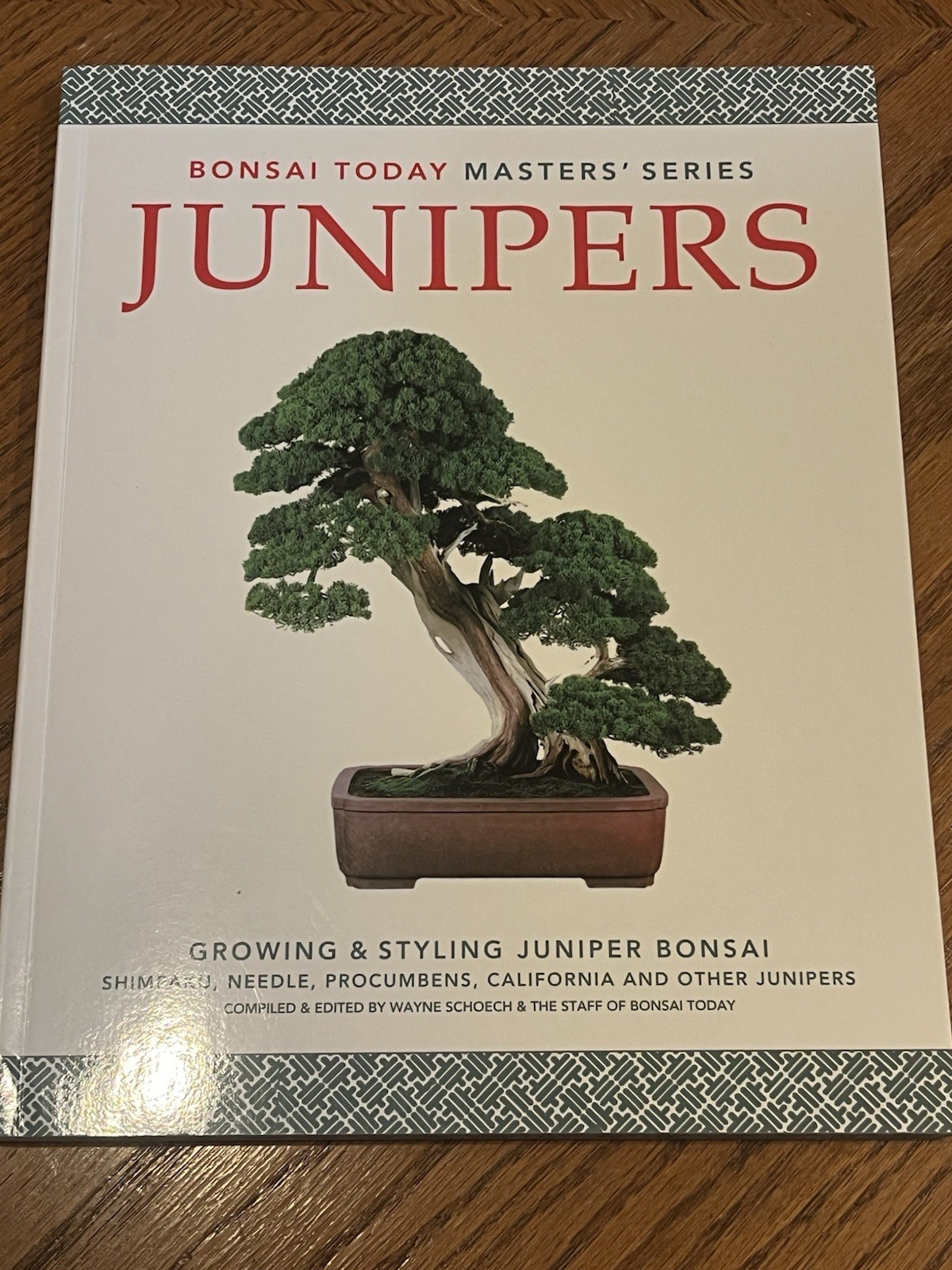 Junipers: Growing & Styling Juniper Bonsai (Bonsai Today Masters Series) Junipers: Growing & Styling Juniper Bonsai (Bonsai Today Masters Series)