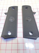 NOS OEM PARA ORDNANCE 1911 GRIPS BLK FULL SIZE Double Stack 45 ACP P14, P16, P18 picture
