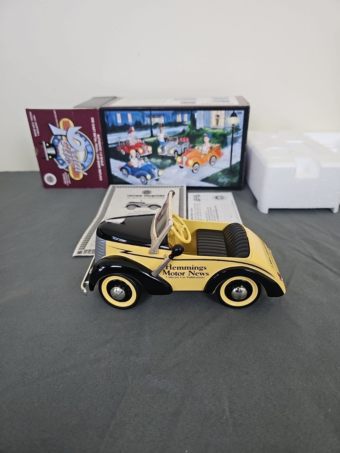 Vintage Crown Premiums  1941 Garton Pedal Car Original Box