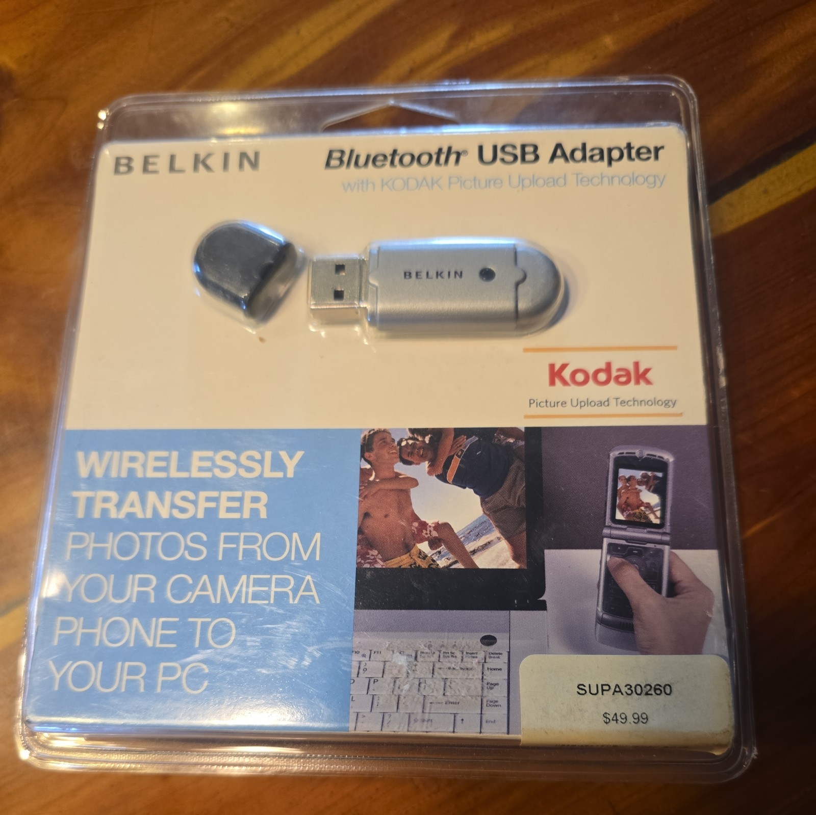 USB Bluetooth Adapter Belkin w/ Kodak Picture Upload Technology (F8T012-1-KDK)