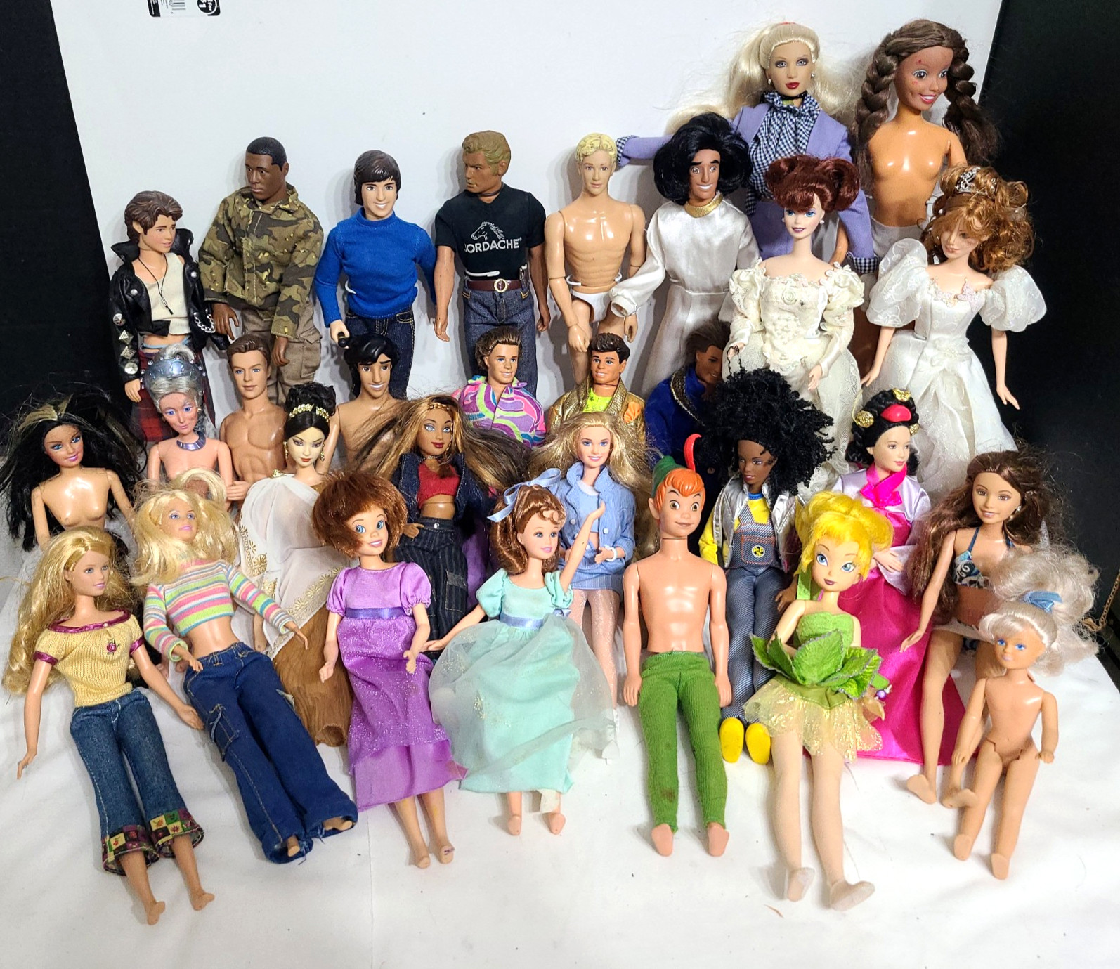 Huge Lot Barbie Ken Skipper Fashion Dolls Huge Lot Barbie Ken Skipper Fashion Dolls