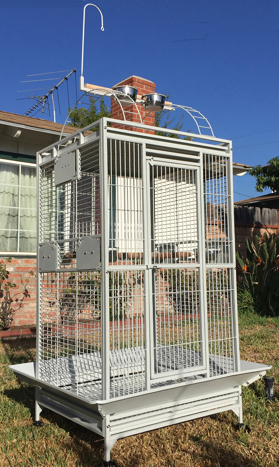 LARGE 75" Wrought Iron Bird Parrot Play-Top Cage Cockatiel Macaw African Grey LARGE 75" Wrought Iron Bird Parrot Play-Top Cage Cockatiel Macaw African Grey