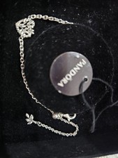 pandora bracelet picture
