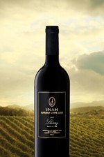 Inah Shiraz Non-Alcoholic Wine 750mL picture