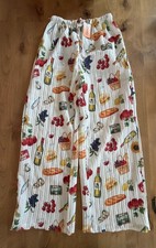 Italian style food and wine patterned wide leg pants. Size 6. New with tags. picture