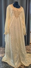Ivory Wedding Dress/Bridal Gown Empire Waist Size Large with Veil Pre-owed picture