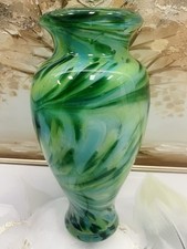 Beautiful Hand-Blown Green/Blue Art   Heavy Glass Vase .HIGH  QUALITY . STUNNING picture