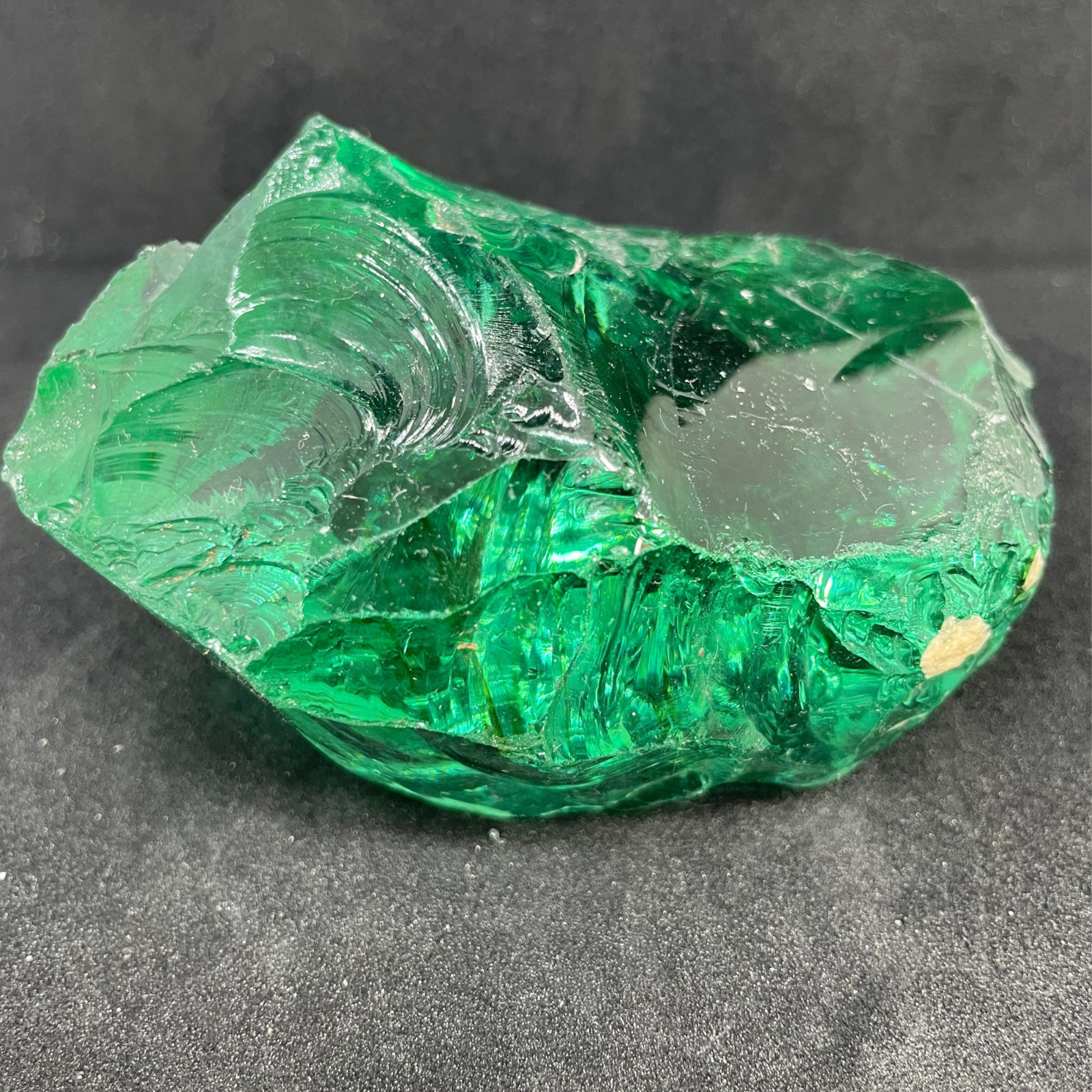 Premium Large Raw Green Obsidian Stone 1050-1200 CT– Crystal for Home Décor Premium Large Raw Green Obsidian Stone 1050-1200 CT– Crystal for Home Décor