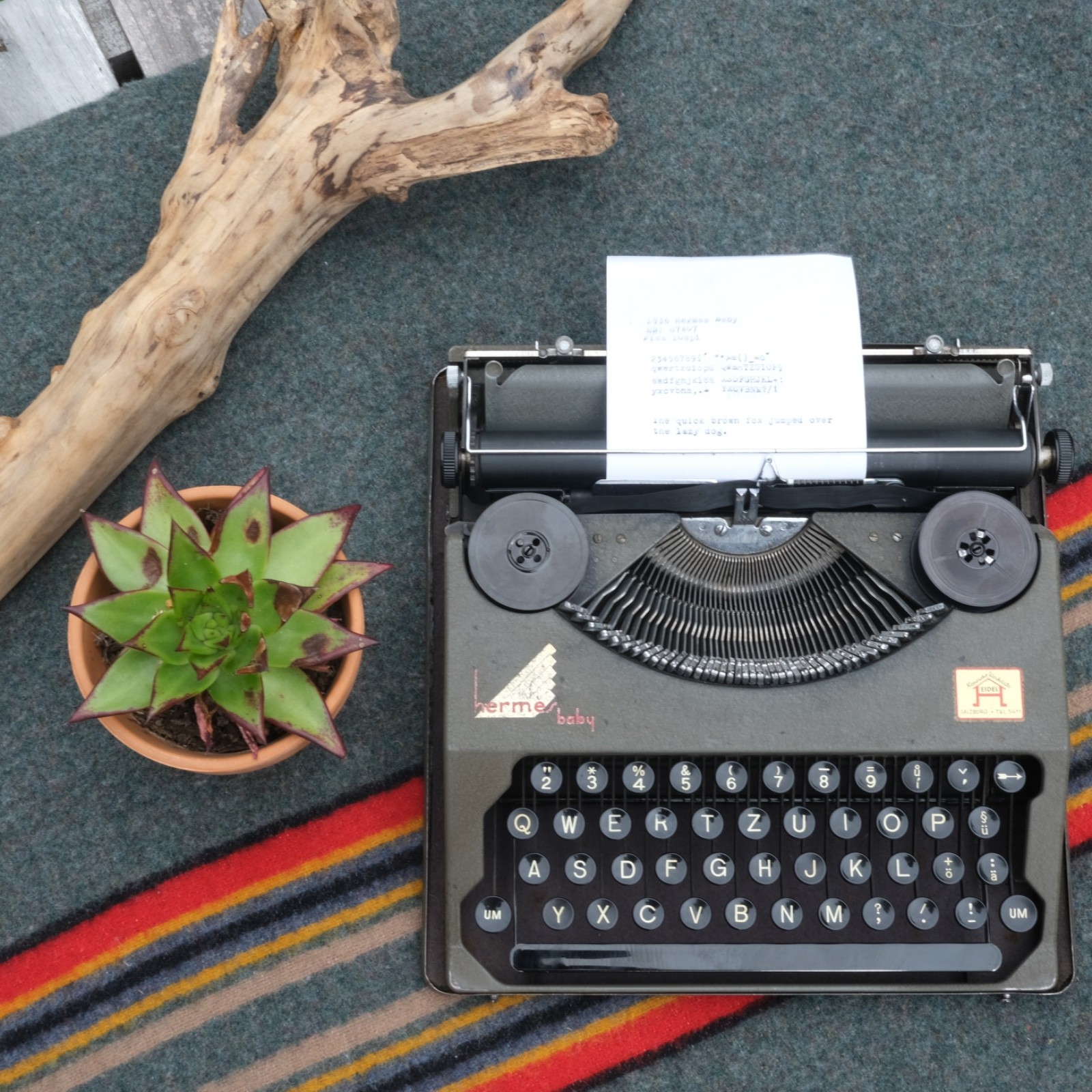 [RARE] 1936 Hermes Baby Field Typewriter QWERTZ Layout SN#87407 Tested Works