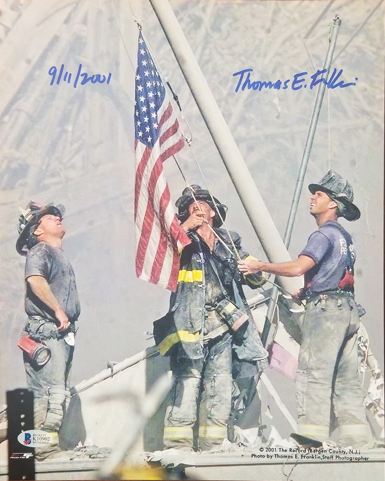 Thomas E. Franklin Signed 11x14 Firefighters Raising Flag 9/11 Photo BAS Thomas E. Franklin Signed 11x14 Firefighters Raising Flag 9/11 Photo BAS