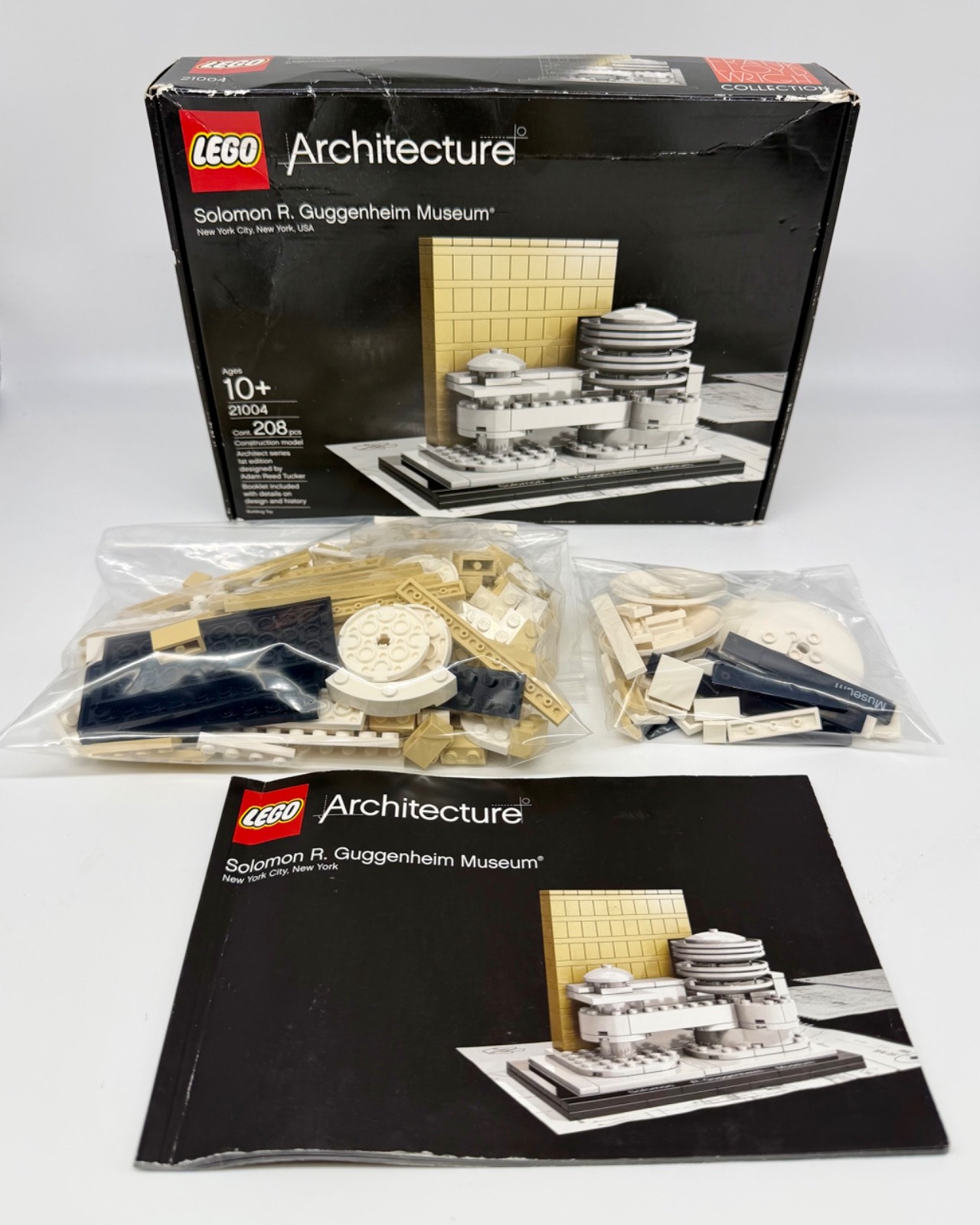 LEGO ARCHITECTURE 21004 - Guggenheim Museum - USED - 100% Complete - Great Cond LEGO ARCHITECTURE 21004 - Guggenheim Museum - USED - 100% Complete - Great Cond