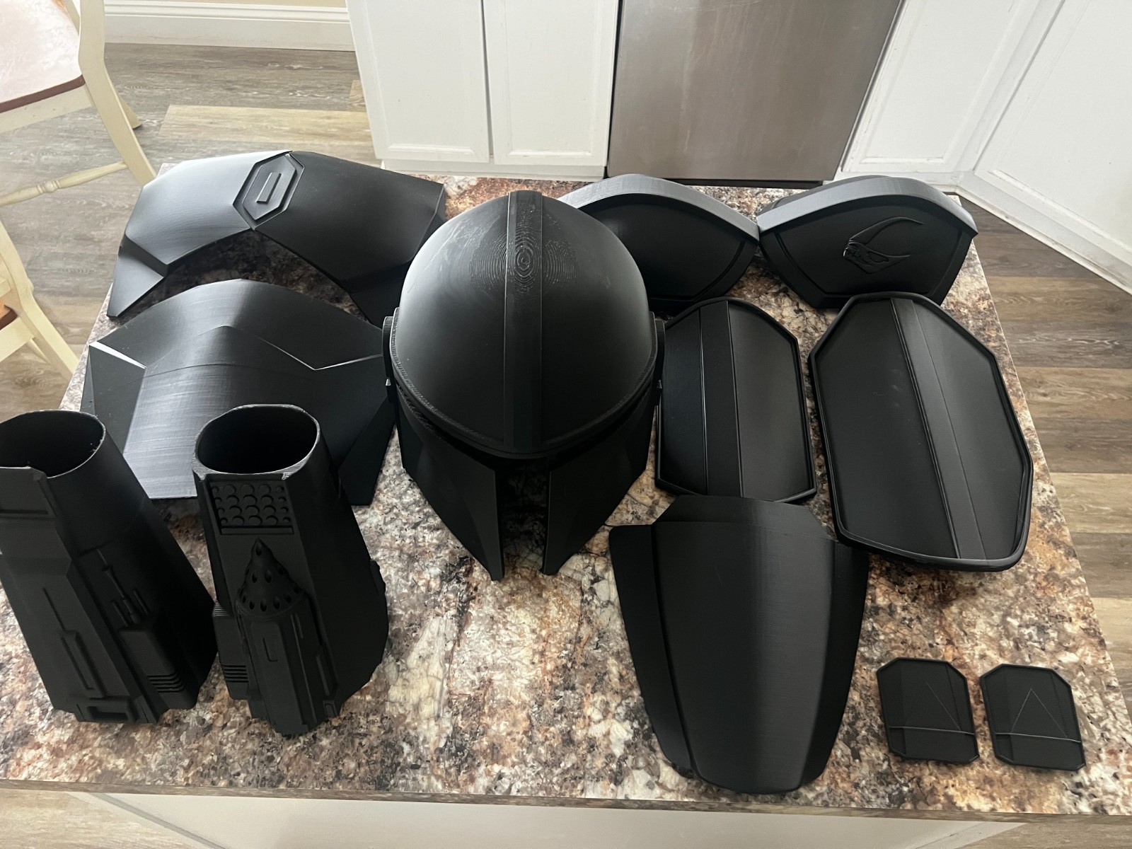 Star Wars The Mandalorian 3D Printed Full Armor For Cosplay - Black Star Wars The Mandalorian 3D Printed Full Armor For Cosplay - Black