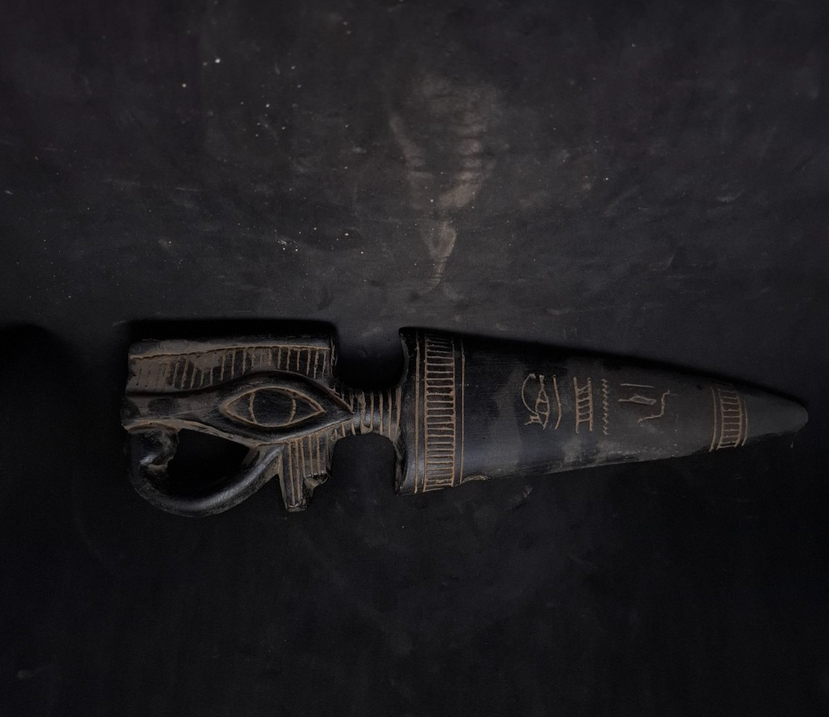 Pharaonic dagger. Eye of Horus dagger RARE ANCIENT EGYPTIAN BC Pharaonic dagger. Eye of Horus dagger RARE ANCIENT EGYPTIAN BC