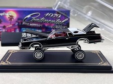 Fine Works64 1979 Lincoln Continental Lowrider Mark V 1/64 Diecast Car Model picture
