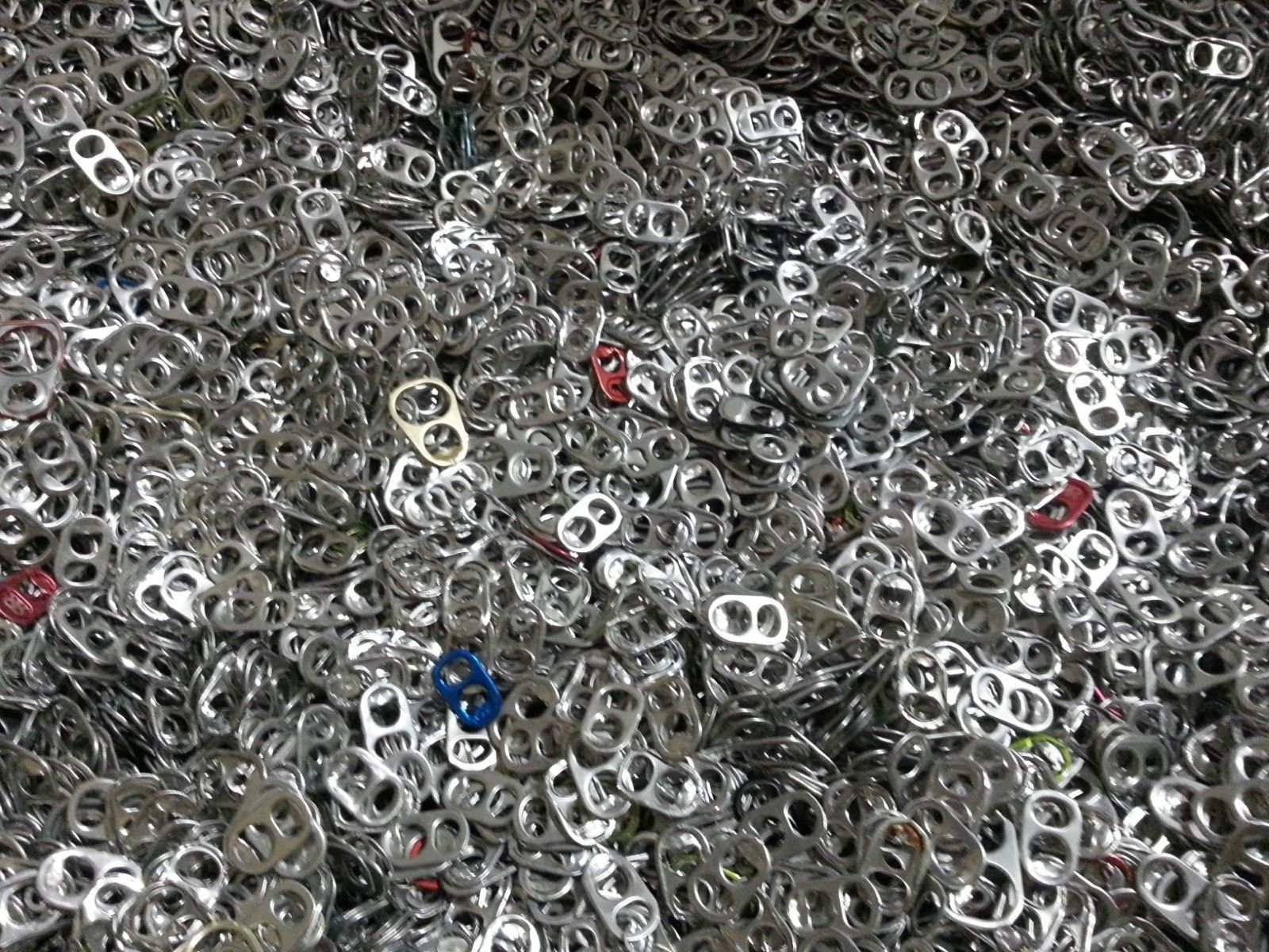 10,000+ ALUMINUM POP TOPS, POP TABS, PULL TABS BEER, SODA 10,000+ ALUMINUM POP TOPS, POP TABS, PULL TABS BEER, SODA