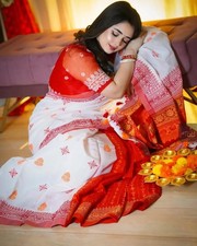 Heavy linen  blooming saree  digital print on all over saree ,Designer Bollywood picture