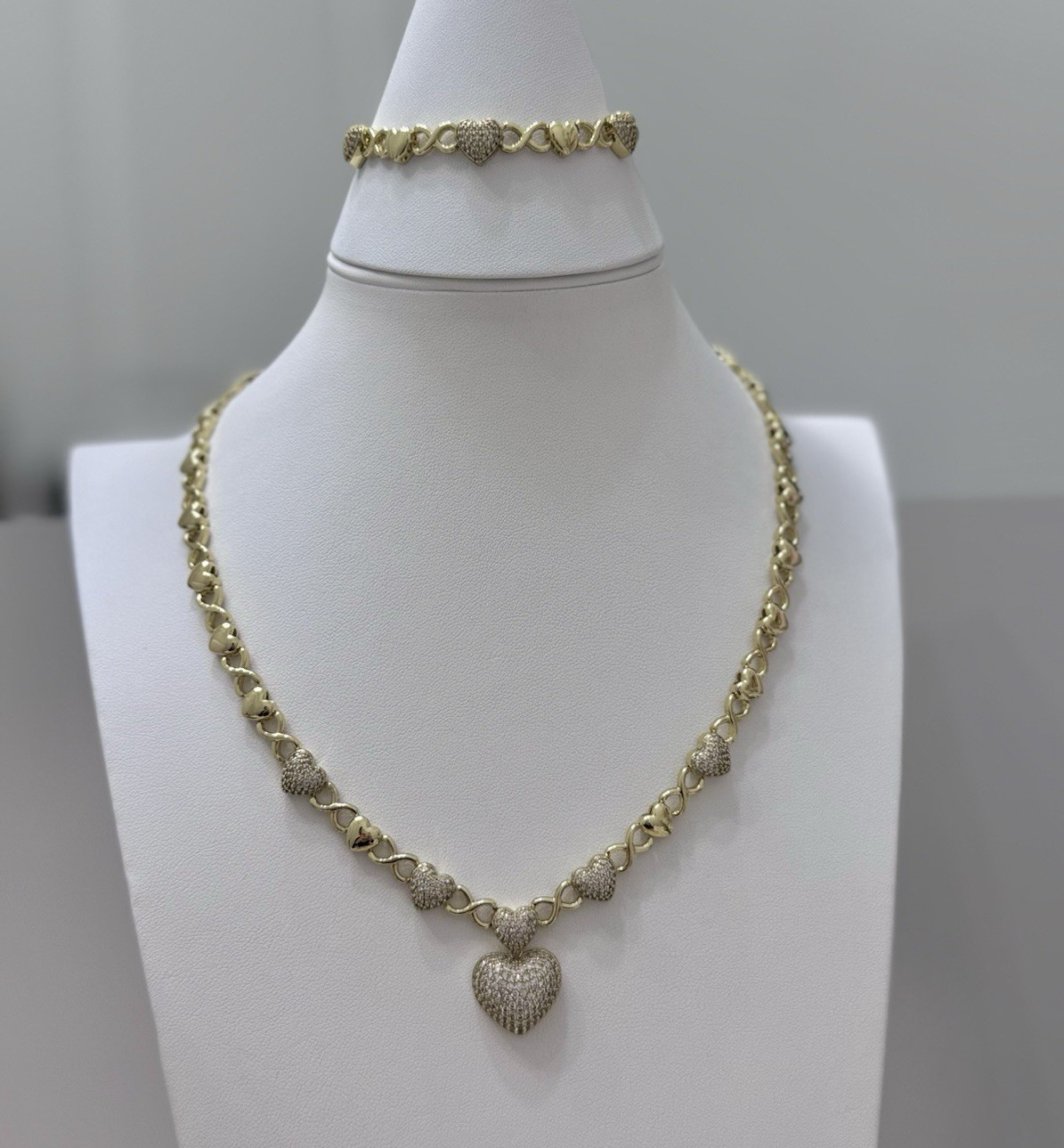 Choker heart set 45 cm bracelet 7in high quality more gift included