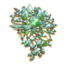 Gold Tone Metal Crystal Rhinestone Flower Brooch P1246-GRN picture