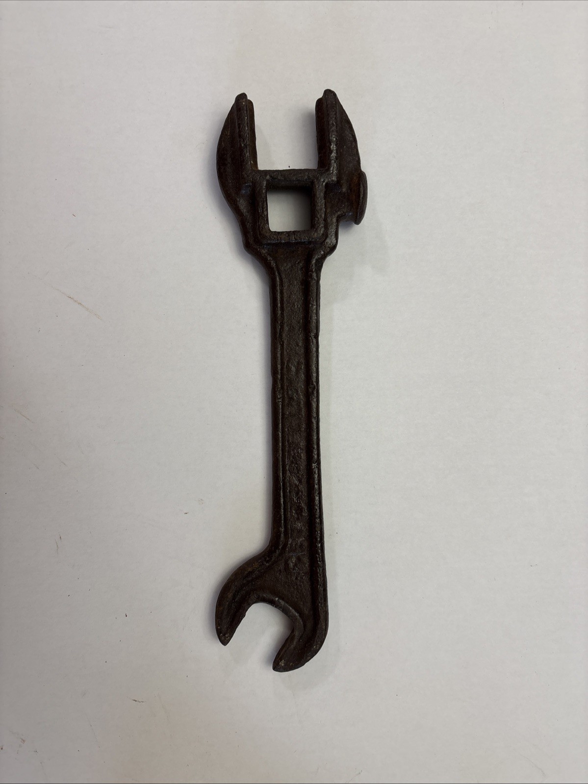 Old Antique Vintage CHATTANOOGA 4003 Farm Implement Plow Wrench Tool IHC