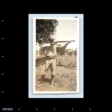 Old Vintage Photo SOLO MAN HUNTER SHOOTING RIFLE GUN VERNACULAR FOUND PHOTOGRAPH picture