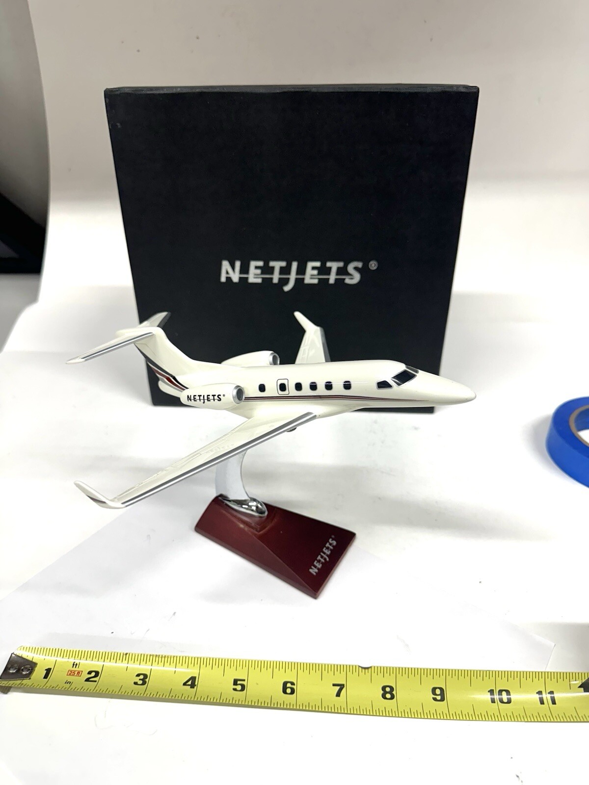 NEW Embraer Phenom 300 Jet By Netjets Airplane Model _ 1:72 Rare NEW Embraer Phenom 300 Jet By Netjets Airplane Model _ 1:72 Rare