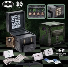 McFarlane DC Direct The Riddler Puzzle Box Edward Nygma NIB Batarang Limited BIN picture