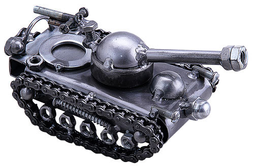 Tank Hand Crafted Recycled Metal Art Sculpture Figurine Tank Hand Crafted Recycled Metal Art Sculpture Figurine