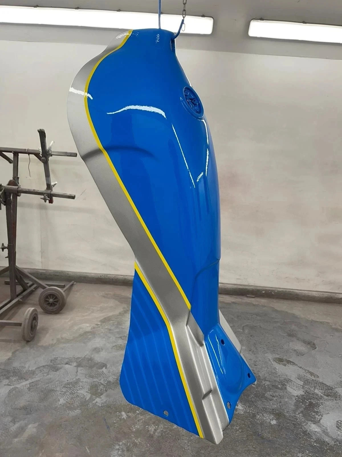 Bultaco Alpina Aluminum Light Blue & Silver Petrol Fuel Tank & Seat Pan Cowling Bultaco Alpina Aluminum Light Blue & Silver Petrol Fuel Tank & Seat Pan Cowling