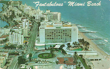 LOOKING NORTH FROM SEVILLE HOTEL POSTCARD MIAMI BEACH FL FLORIDA 1950s picture