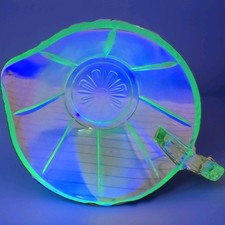 US GLASS CO GREEN DEPRESSION Glass CREAMER Cup "TENDRIL" Pattern UV REACTIVE picture