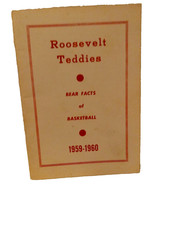 1959-60 DAYTON ROOSEVELT TEDDIES "Bear Facts of Basketball" 30 Pages of Records picture