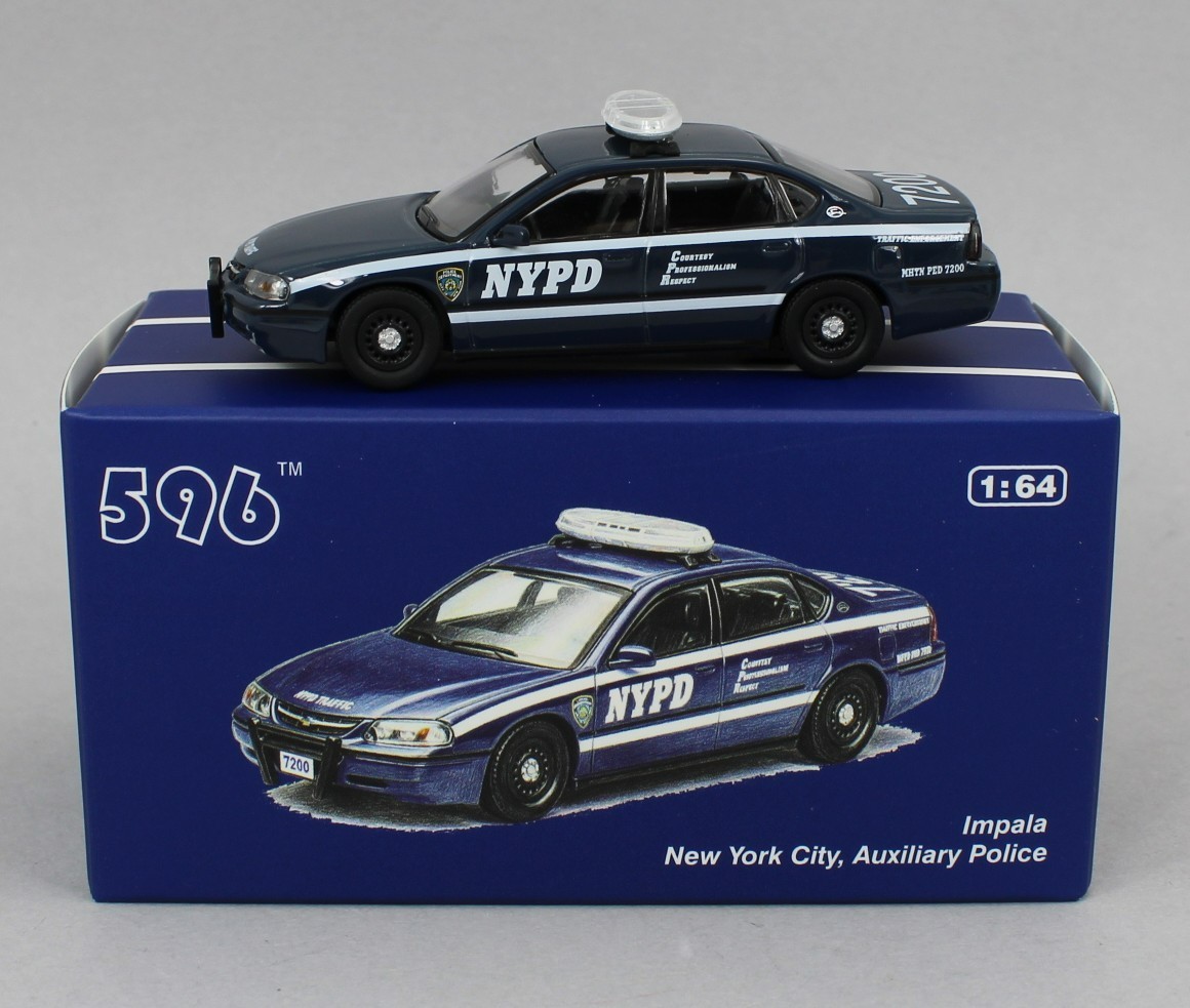 1:64 *596 DIECAST* NYPD New York *BLUE* Chevrolet Impala Sedan Police Car *NIB*