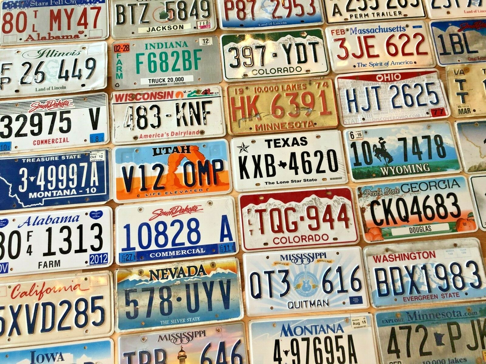 Starter pack of 10 License Plates From 10 Different States in Craft Condition Starter pack of 10 License Plates From 10 Different States in Craft Condition