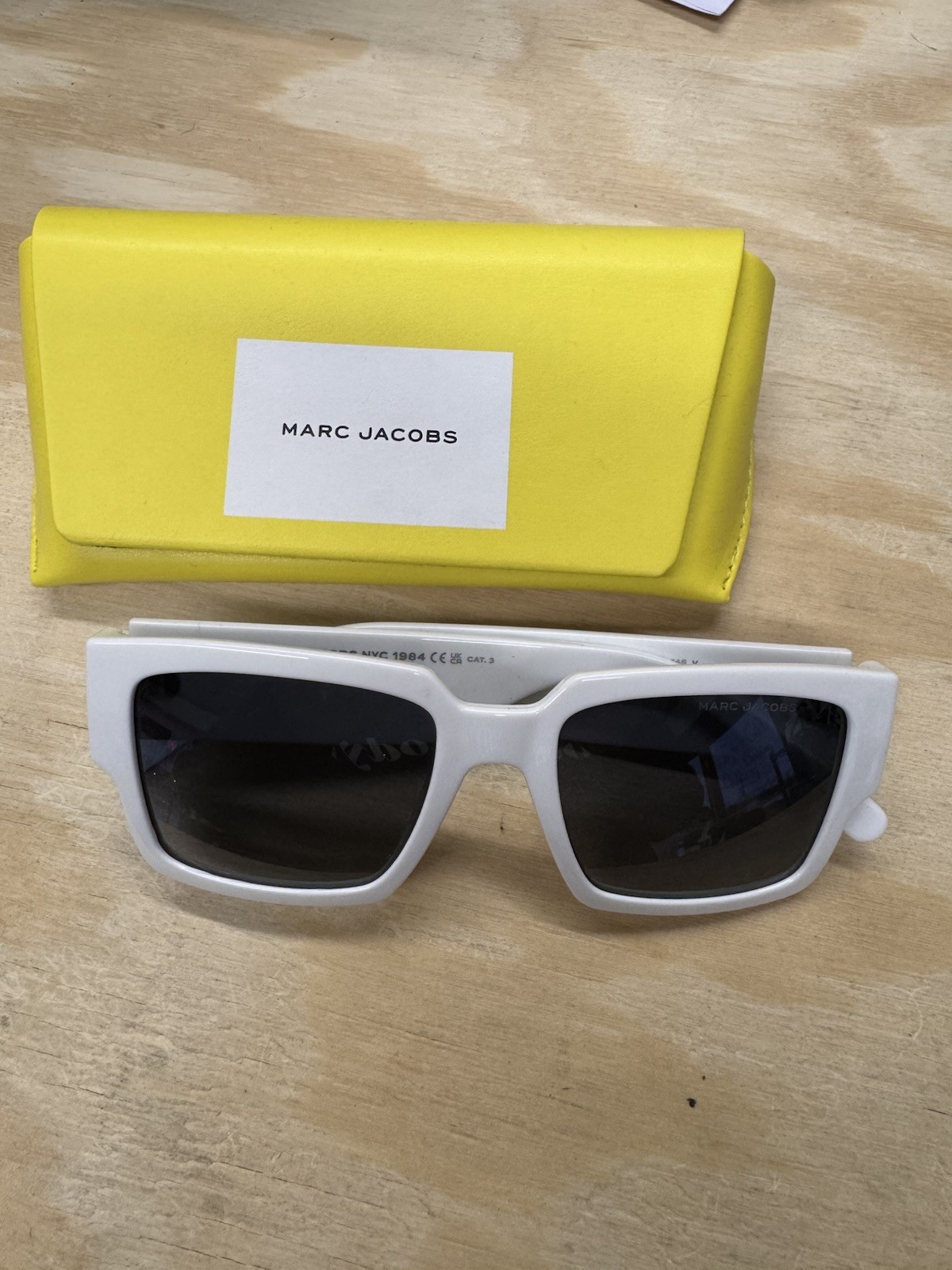 Marc Jacobs Women’s Sunglasses New With Case Marc Jacobs Women’s Sunglasses New With Case