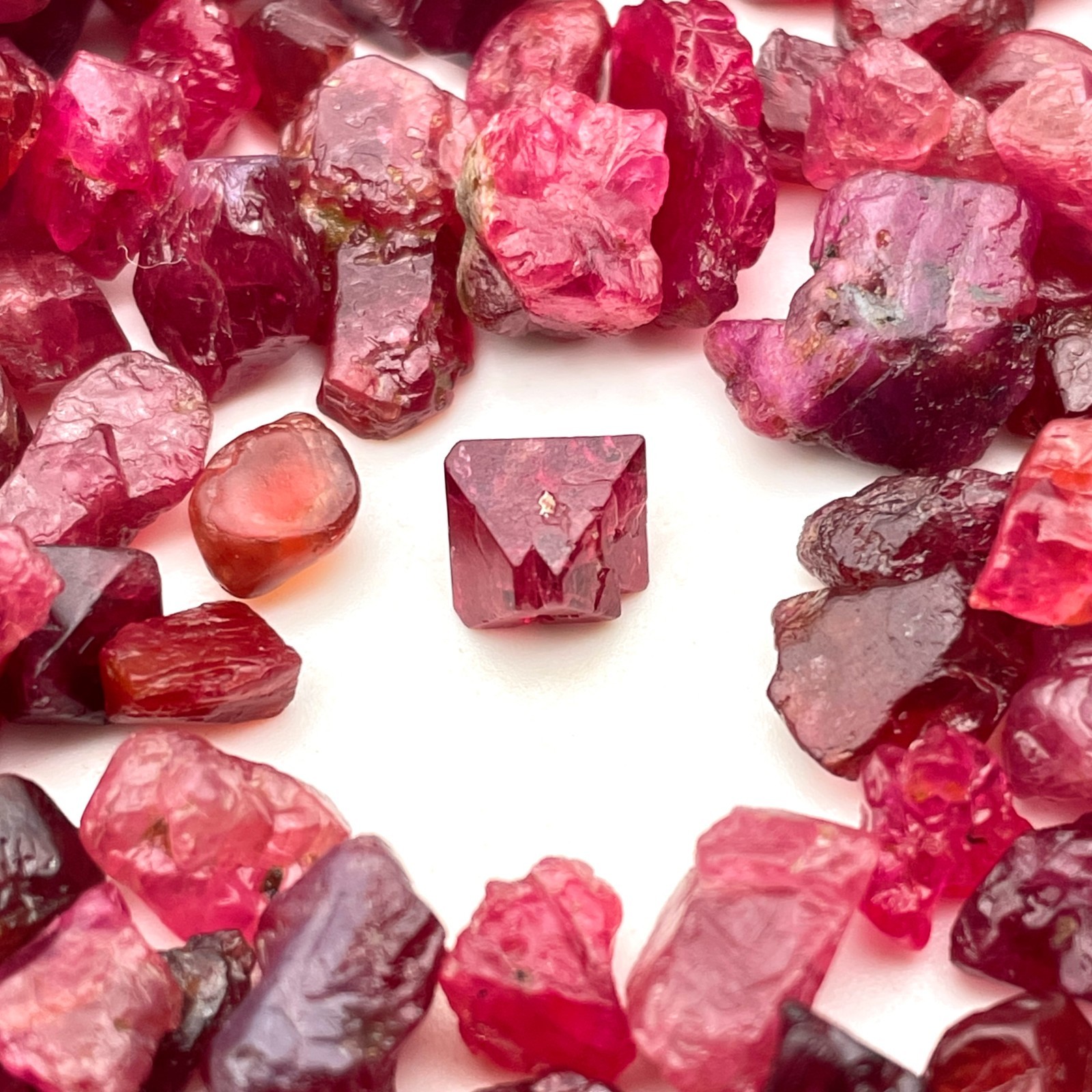 25 Pcs Natural Spinel Rough Gemstones from Burma | 5-8mm Untreated Raw Crystals 25 Pcs Natural Spinel Rough Gemstones from Burma | 5-8mm Untreated Raw Crystals