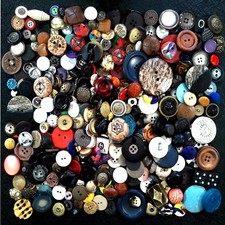 100 Craft Buttons Assorted Bulk Lot Sewing Art DIY Scrapbook Mixed Size Material picture