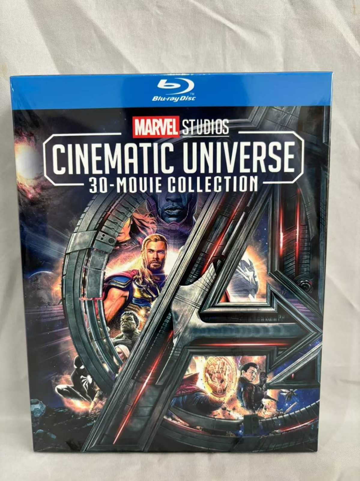 Marvel Studios Cinematic Universe 30-Movie Collection (Blu-ray, 10-Disc Set) US