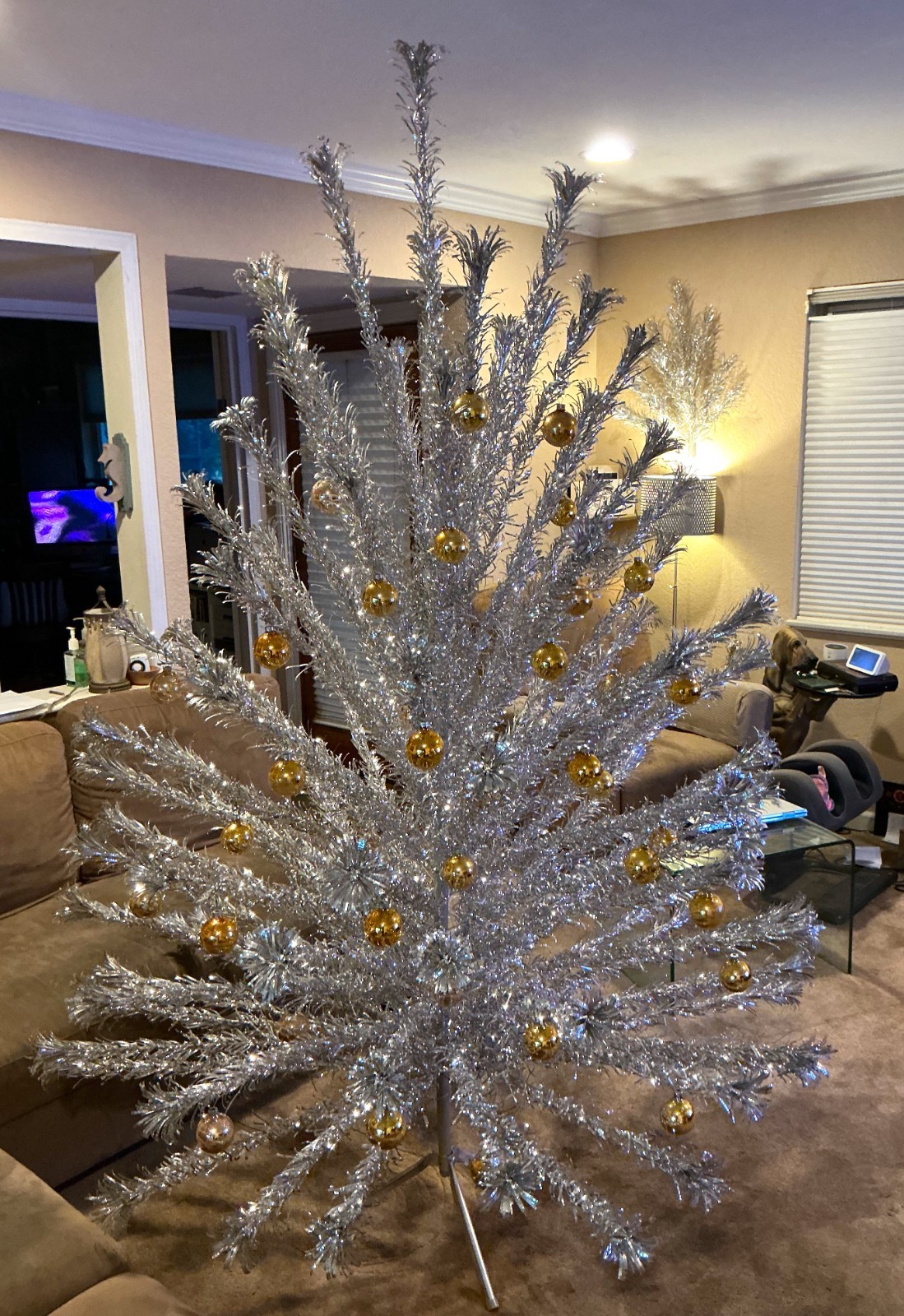 Vintage 7FT Evergleam Aluminum Christmas Tree 100 29" Branches Crinkled Fountain Vintage 7FT Evergleam Aluminum Christmas Tree 100 29" Branches Crinkled Fountain